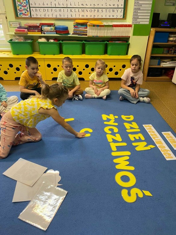 Światowy Dzień Życzliwości i Pozdrowień. - Zdjęcie 43