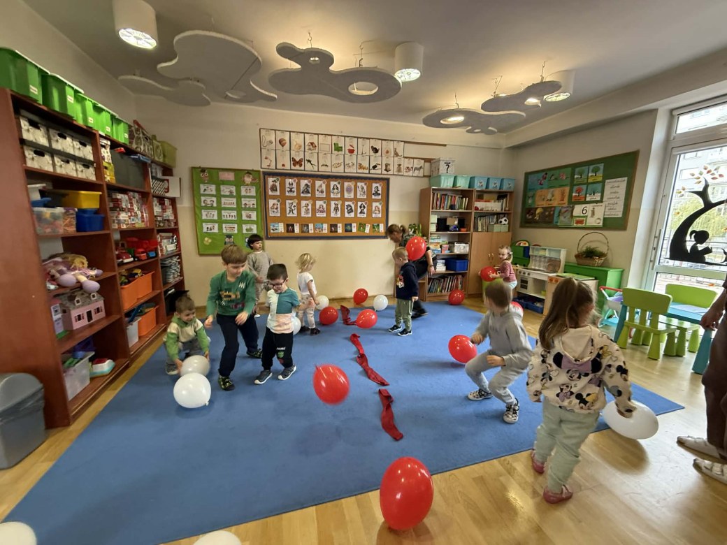 Żabki: Listopad 2025 - Zdjęcie 140