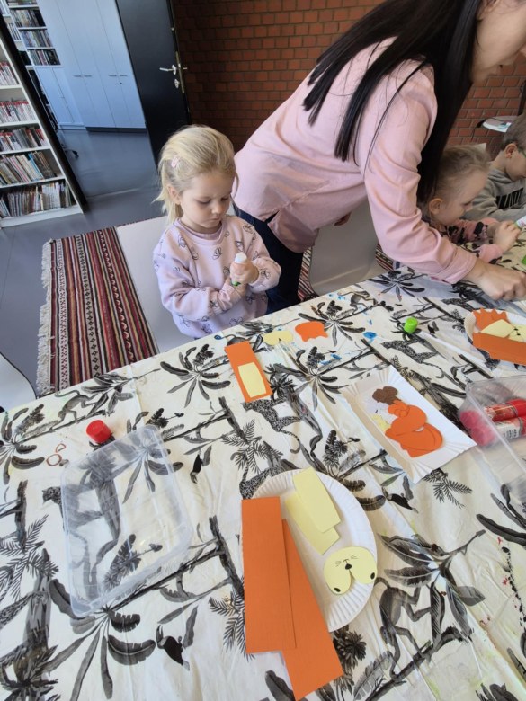 Sówki: Warsztaty w bibliotece - Zdjęcie 72