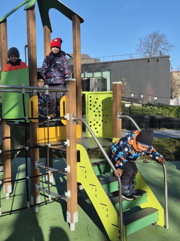 Sówki: Warsztaty w bibliotece - Zdjęcie 15