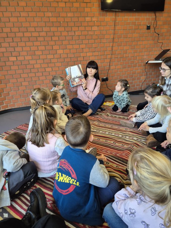 Sówki: Warsztaty w bibliotece - Zdjęcie 34