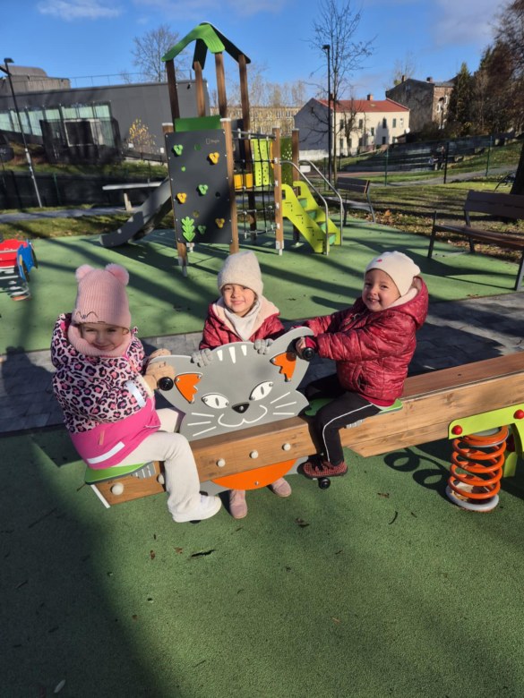 Sówki: Warsztaty w bibliotece - Zdjęcie 39