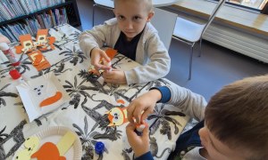 Sówki: Warsztaty w bibliotece - Zdjęcie 30