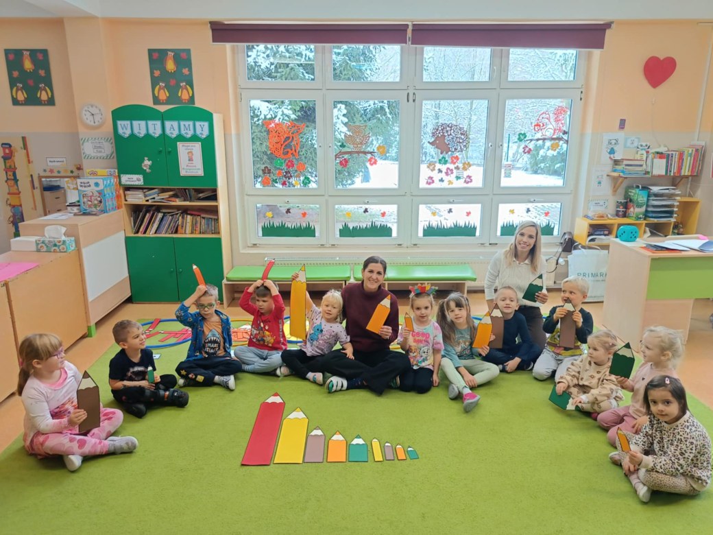 Sówki : Dzień Kredki - Zdjęcie 1