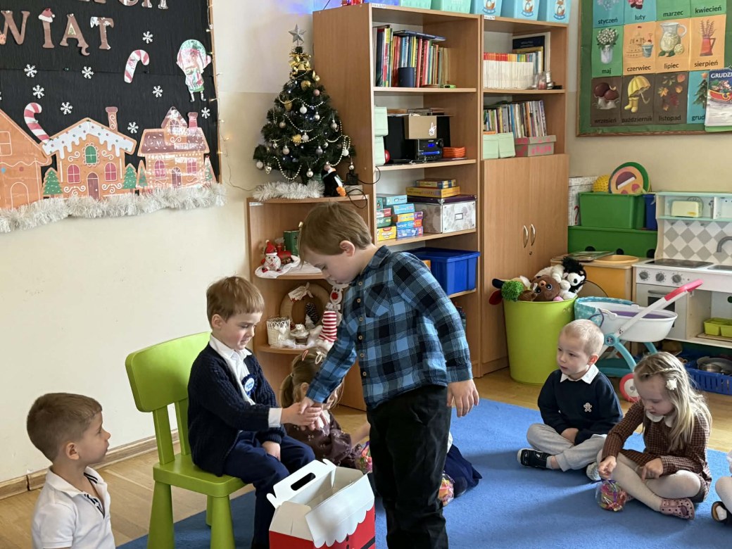 Żabki: Grudzień 2025 - Zdjęcie 4