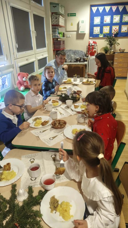 Przedszkolna Wigilia - Zdjęcie 14