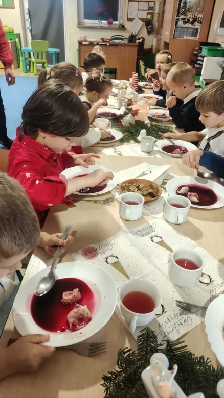 Przedszkolna Wigilia - Zdjęcie 15