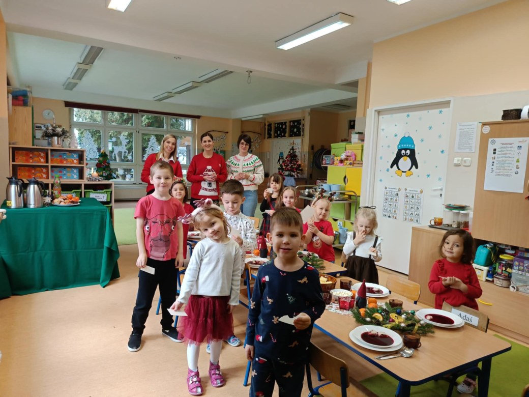 Przedszkolna Wigilia - Zdjęcie 46