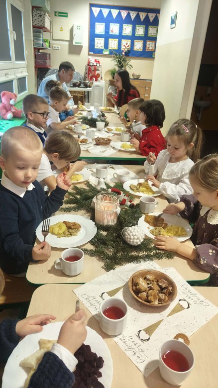 Przedszkolna Wigilia - Zdjęcie 44