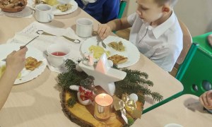 Przedszkolna Wigilia - Zdjęcie 16
