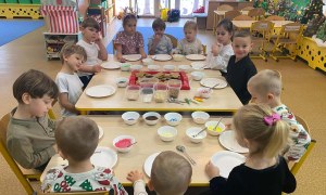 Przedszkolna Wigilia - Zdjęcie 20