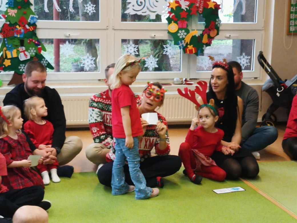 Spotkanie świąteczne w grupie Sówki - Zdjęcie 8
