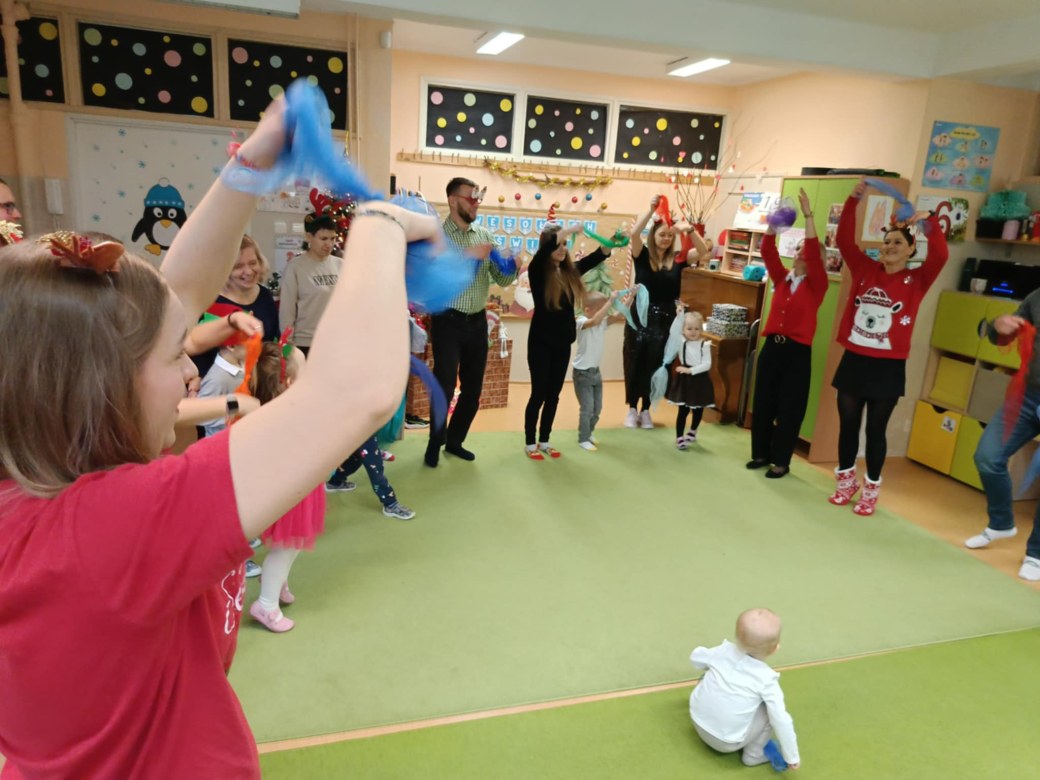 Spotkanie świąteczne w grupie Sówki - Zdjęcie 10