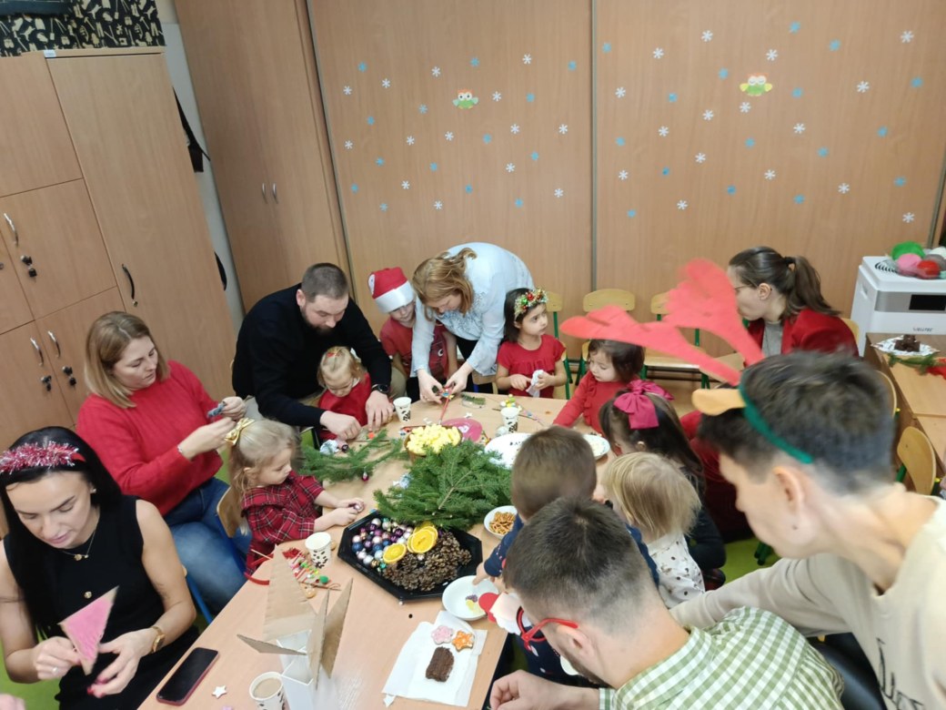 Spotkanie świąteczne w grupie Sówki - Zdjęcie 22