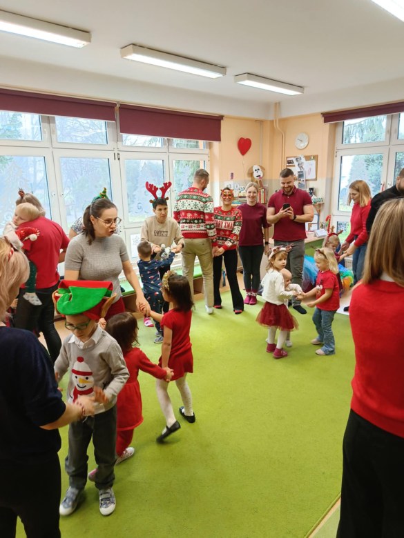 Spotkanie świąteczne w grupie Sówki - Zdjęcie 26