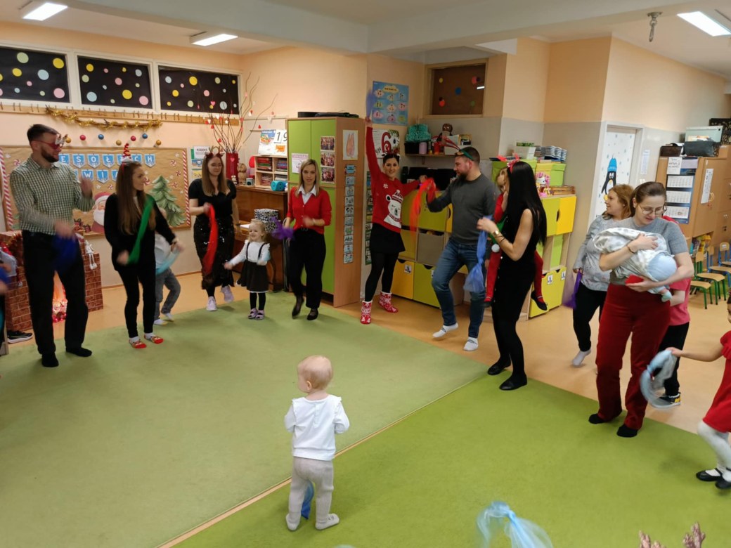 Spotkanie świąteczne w grupie Sówki - Zdjęcie 54