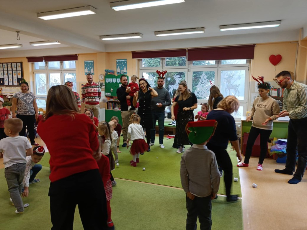 Spotkanie świąteczne w grupie Sówki - Zdjęcie 71