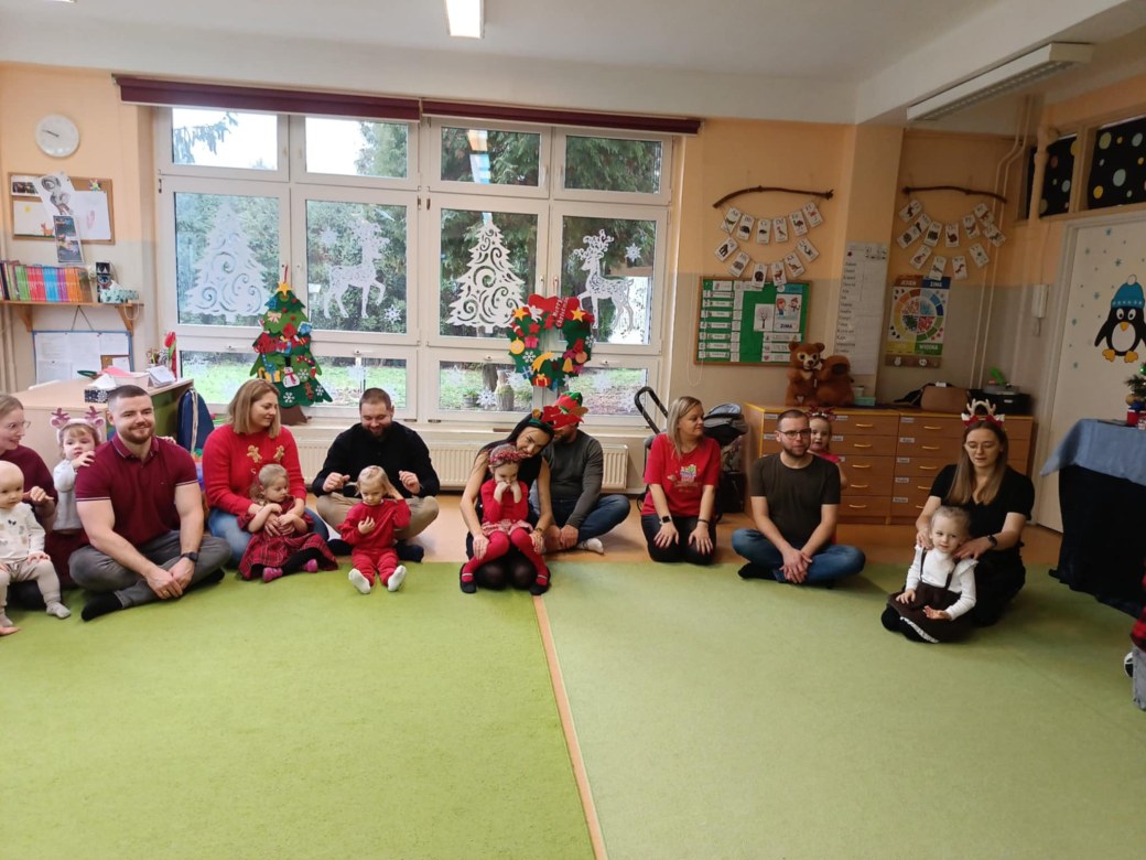 Spotkanie świąteczne w grupie Sówki - Zdjęcie 21