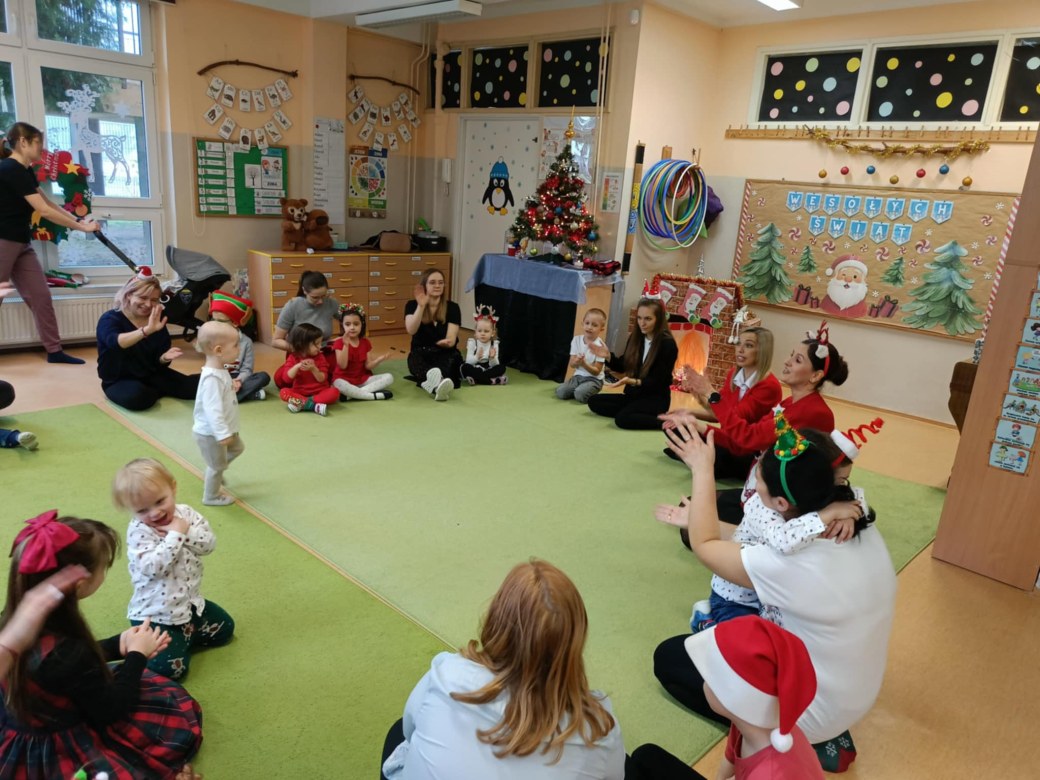 Spotkanie świąteczne w grupie Sówki - Zdjęcie 59