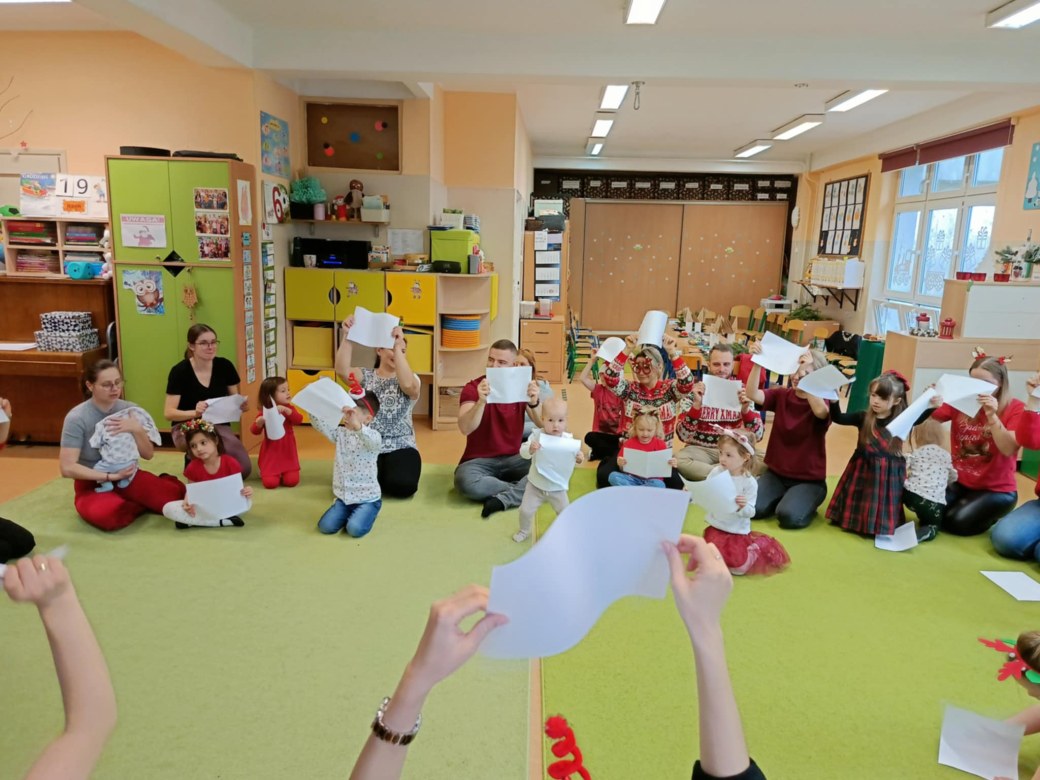 Spotkanie świąteczne w grupie Sówki - Zdjęcie 61