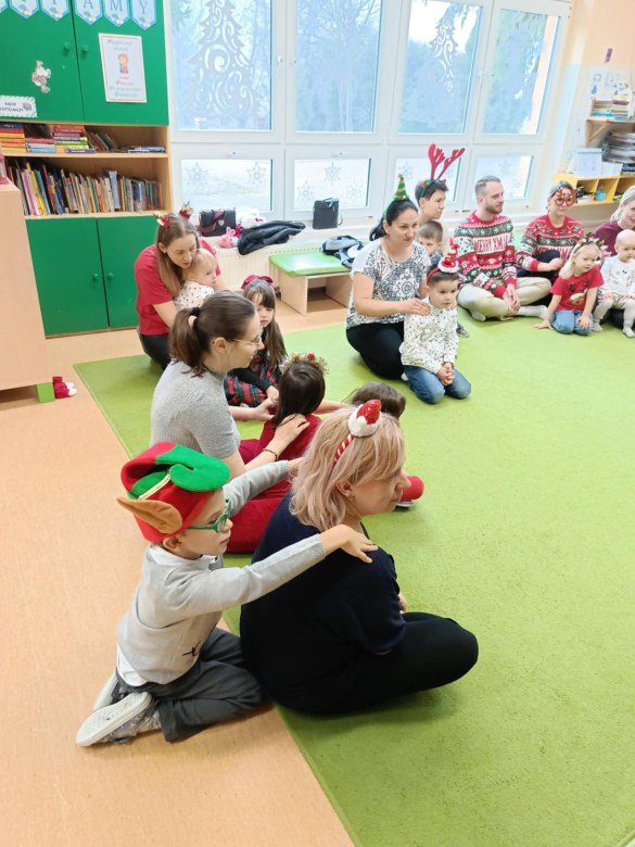 Spotkanie świąteczne w grupie Sówki - Zdjęcie 64