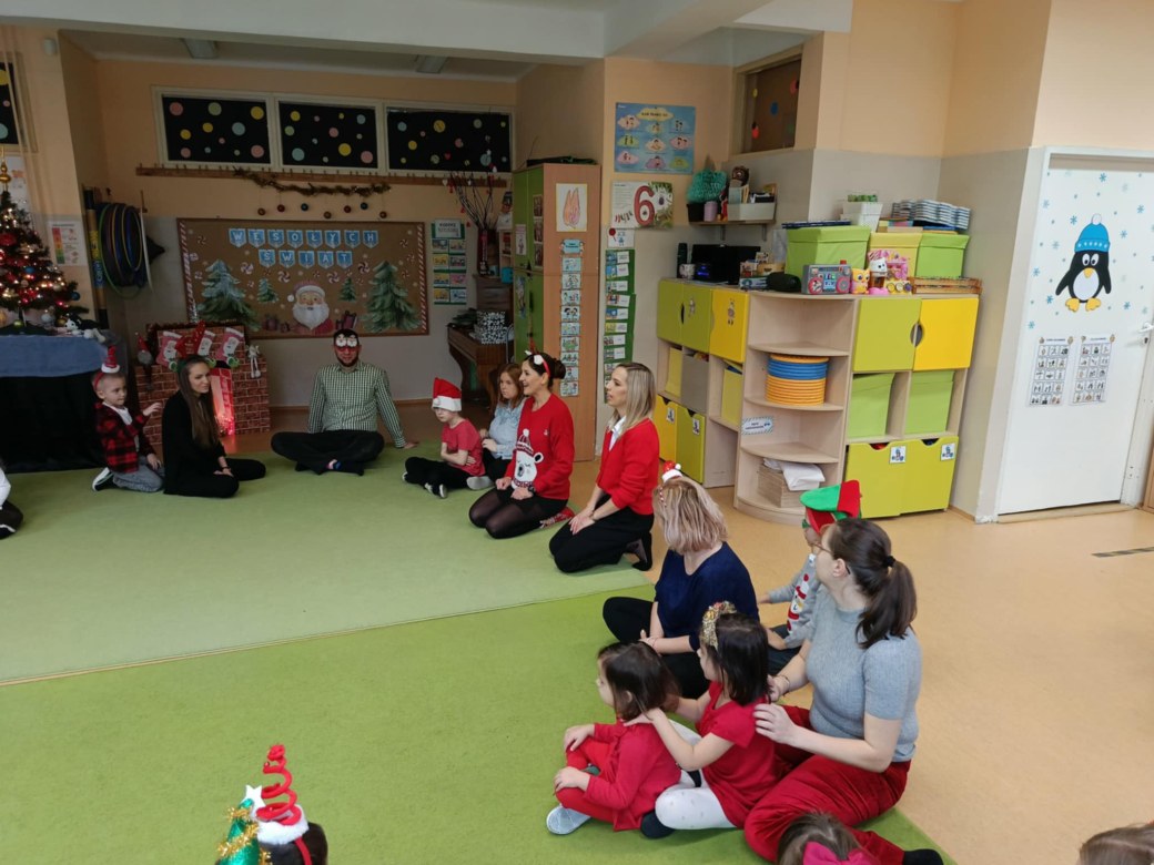 Spotkanie świąteczne w grupie Sówki - Zdjęcie 93