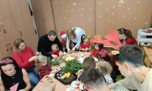 Spotkanie świąteczne w grupie Sówki - Zdjęcie 22