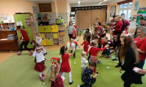 Spotkanie świąteczne w grupie Sówki - Zdjęcie 85