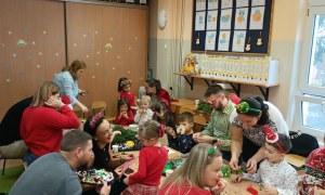 Spotkanie świąteczne w grupie Sówki - Zdjęcie 104