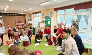 Spotkanie świąteczne w grupie Sówki - Zdjęcie 2