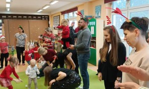 Spotkanie świąteczne w grupie Sówki - Zdjęcie 69