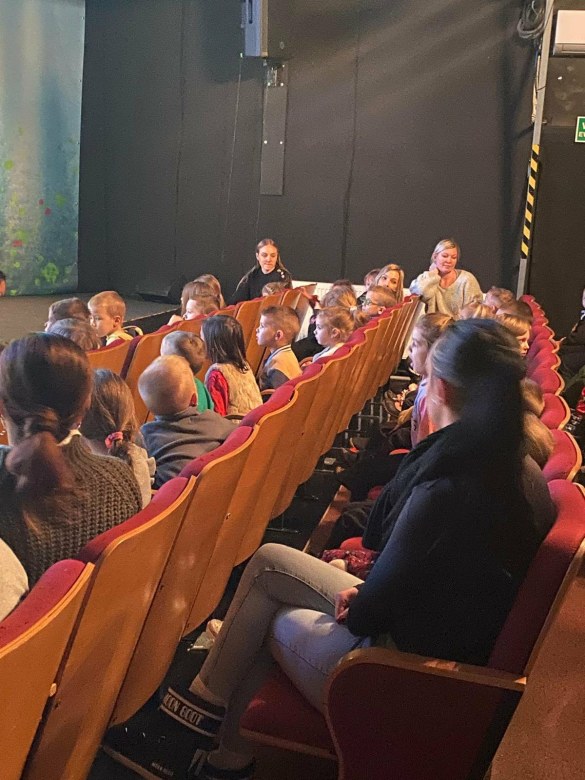 Przedszkolaki w Teatrze - Zdjęcie 2