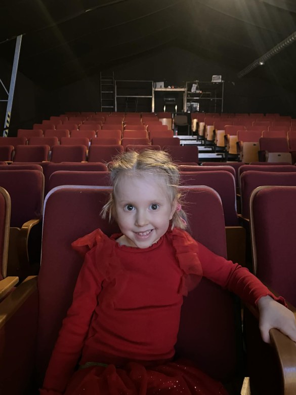 Przedszkolaki w Teatrze - Zdjęcie 4