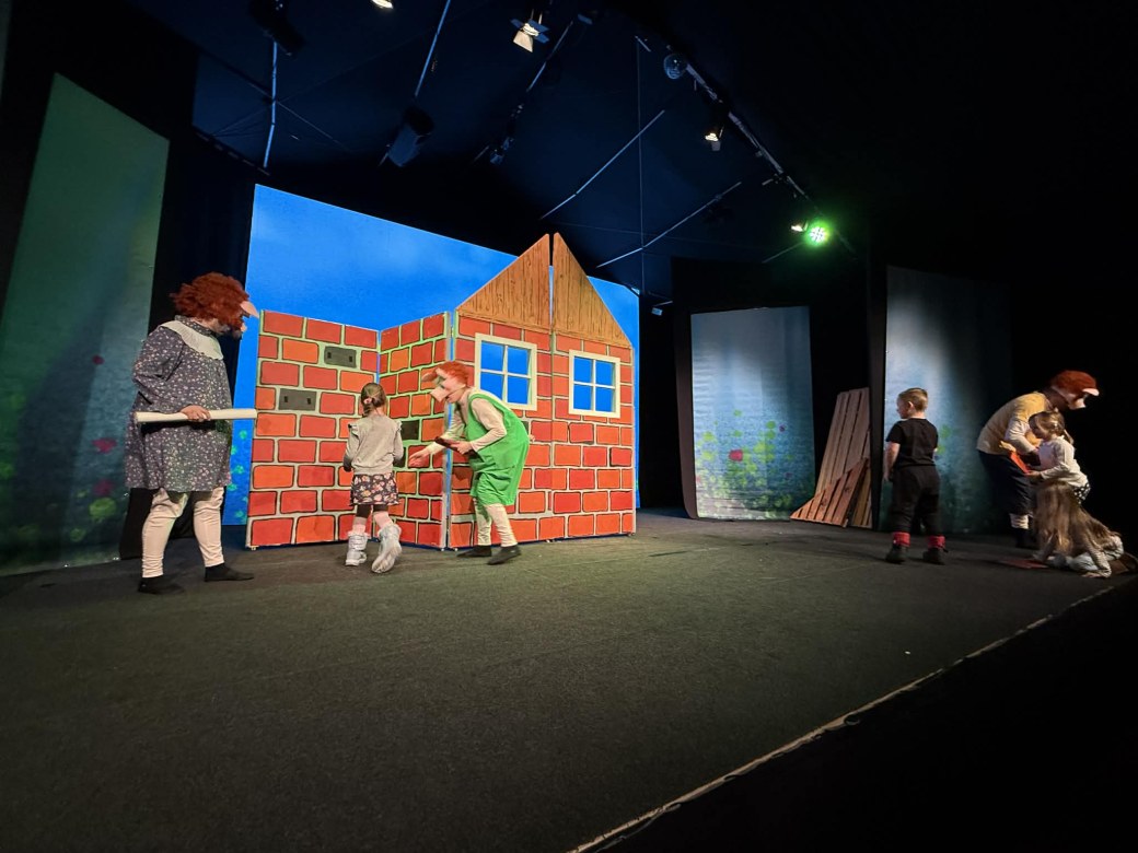 Przedszkolaki w Teatrze - Zdjęcie 17