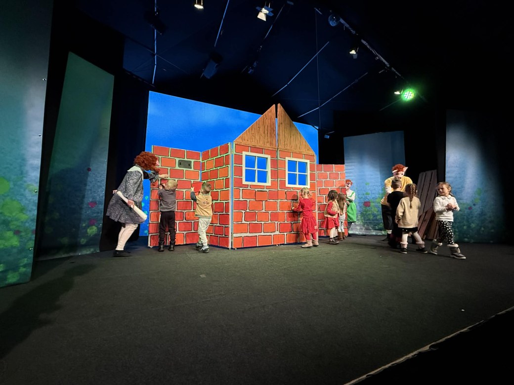 Przedszkolaki w Teatrze - Zdjęcie 46