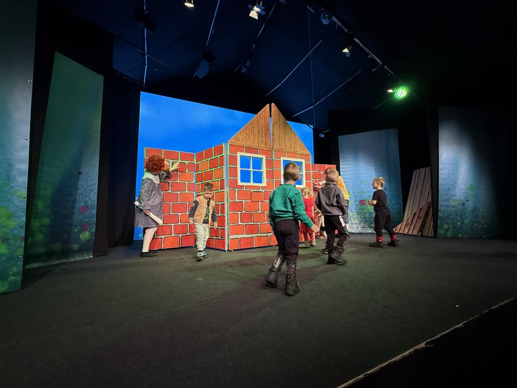 Przedszkolaki w Teatrze - Zdjęcie 57