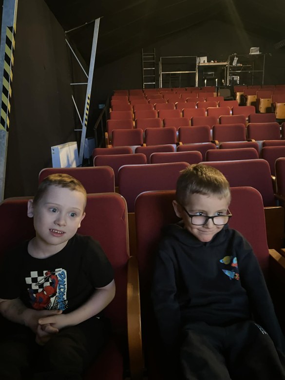 Przedszkolaki w Teatrze - Zdjęcie 12