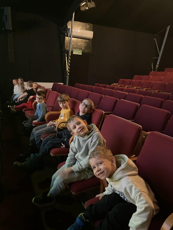 Przedszkolaki w Teatrze - Zdjęcie 16