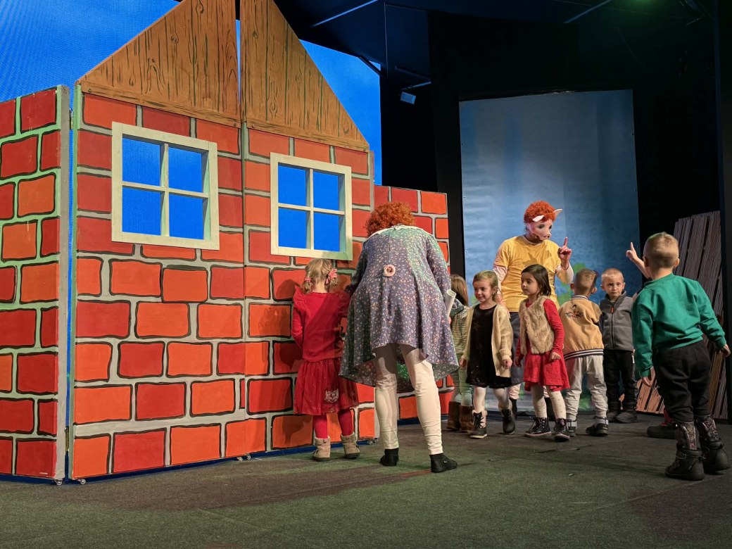 Przedszkolaki w Teatrze - Zdjęcie 23