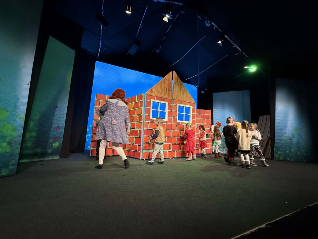 Przedszkolaki w Teatrze - Zdjęcie 30