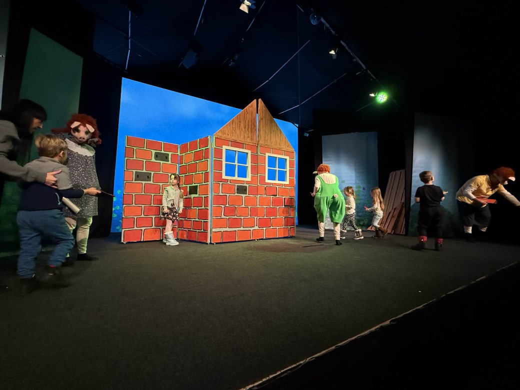 Przedszkolaki w Teatrze - Zdjęcie 43