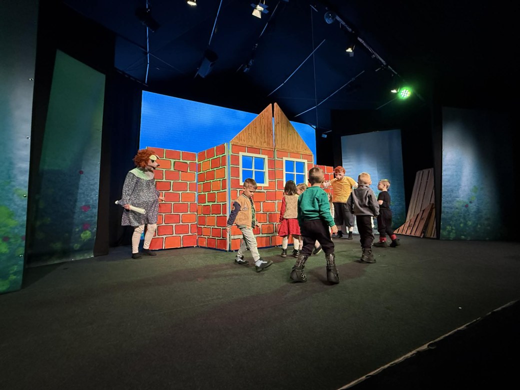 Przedszkolaki w Teatrze - Zdjęcie 49