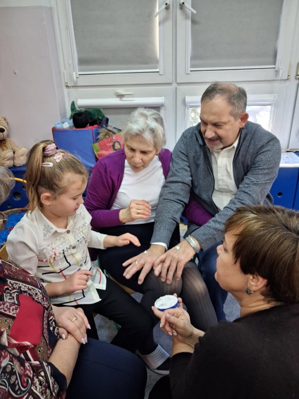 Dzień Babci i Dziadka w grupie Muminki - Zdjęcie 40