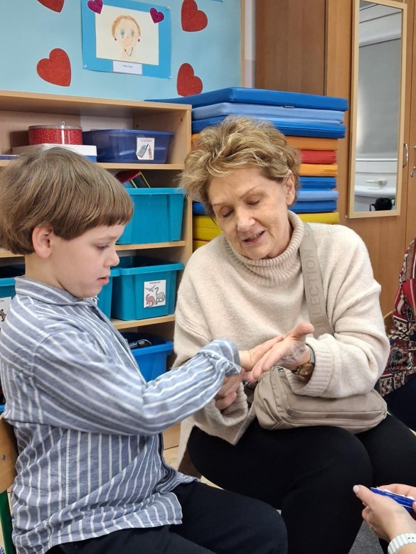 Dzień Babci i Dziadka w grupie Muminki - Zdjęcie 24