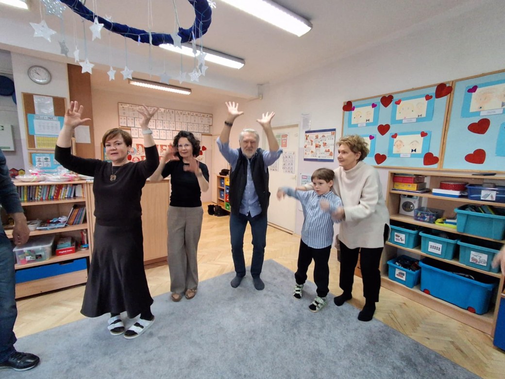 Dzień Babci i Dziadka w grupie Muminki - Zdjęcie 31