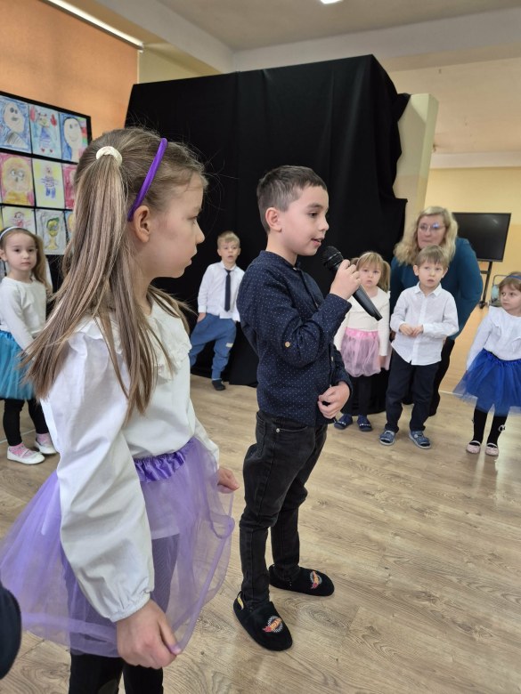 Dzień Babci i Dziadka w grupie Liski - Zdjęcie 1