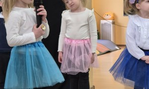 Dzień Babci i Dziadka w grupie Liski - Zdjęcie 2