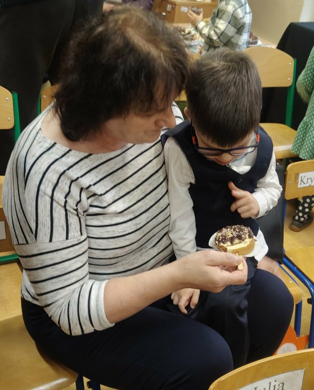 Dzień Babci i Dziadka w grupie Żabki - Zdjęcie 41