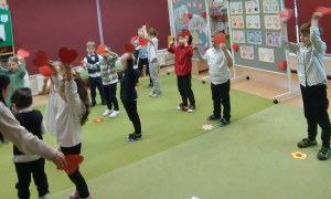 Dzień Babci i Dziadka w grupie Żabki - Zdjęcie 21