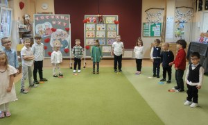 Dzień Babci i Dziadka w grupie Żabki - Zdjęcie 5